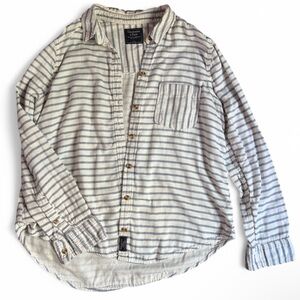 Abercrombie & Fitch Striped Button Up Long Sleeve